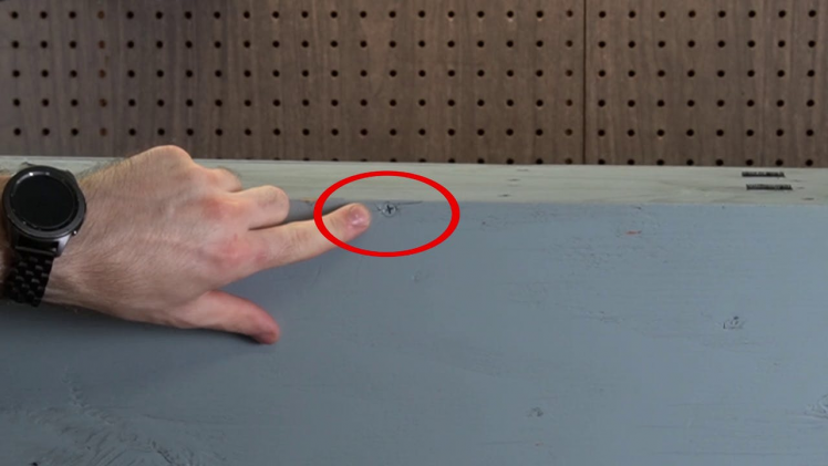 Middle screw added for rigidity